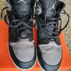 Jordan 1 Mid TD Men’s Football Cleats Size 12